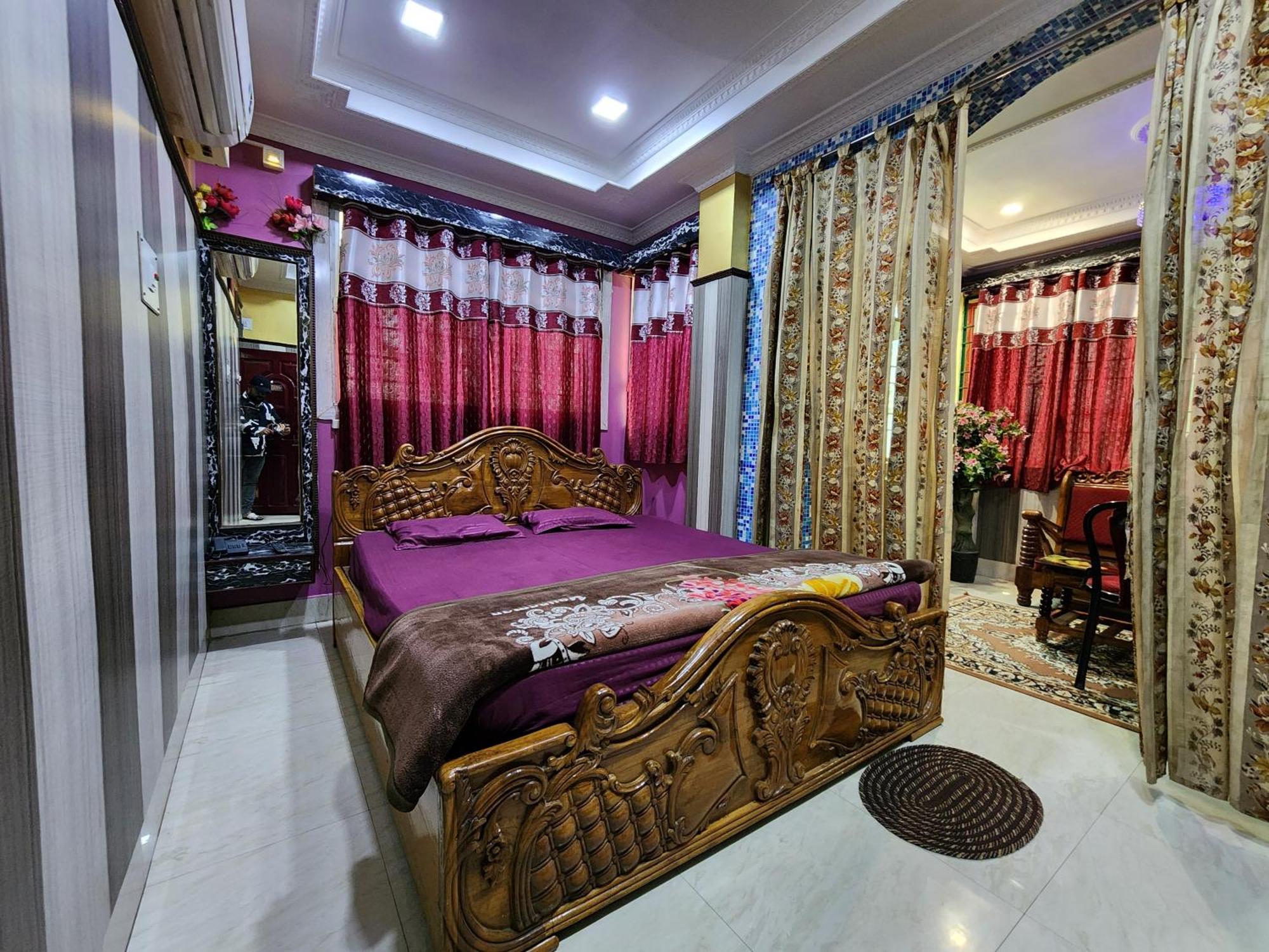 Hotel Shri Durga Baripada Екстериор снимка