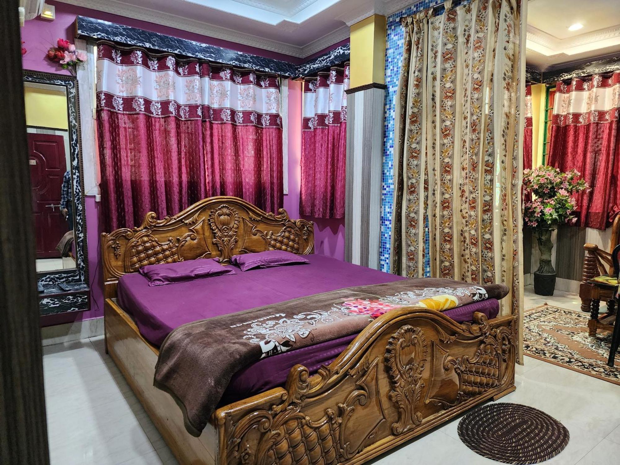 Hotel Shri Durga Baripada Екстериор снимка
